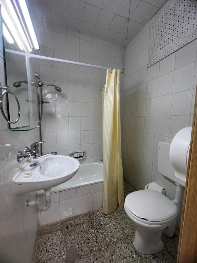 William'S Guest House Йерусалим Екстериор снимка