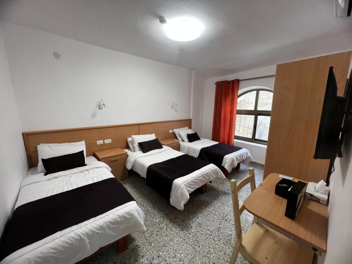 William'S Guest House Йерусалим Екстериор снимка