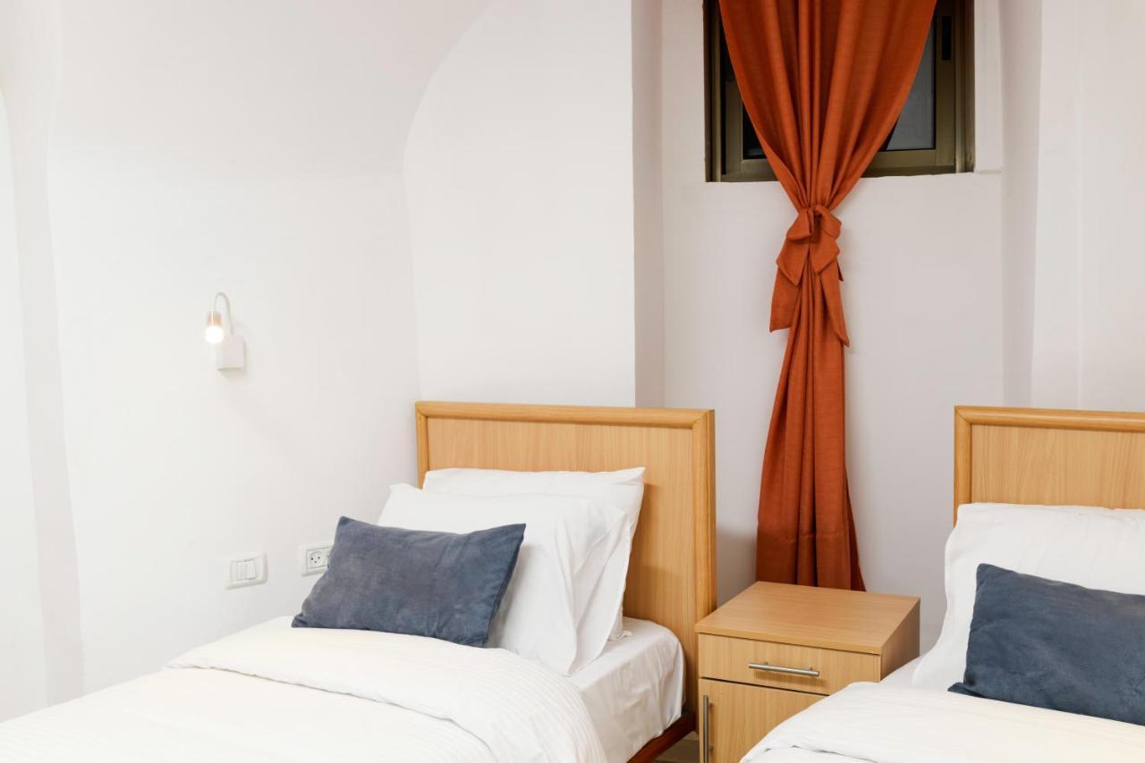 William'S Guest House Йерусалим Екстериор снимка