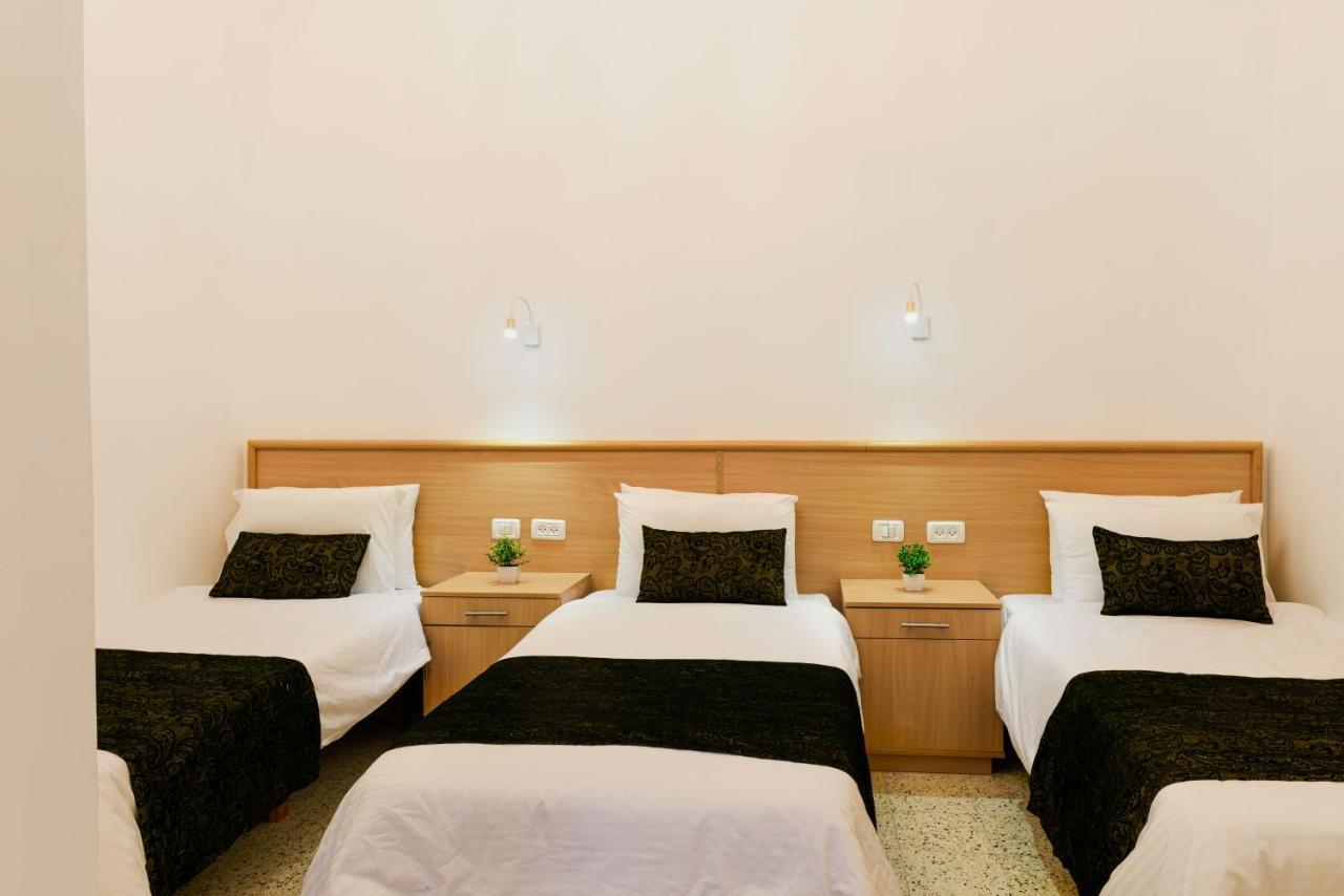 William'S Guest House Йерусалим Екстериор снимка